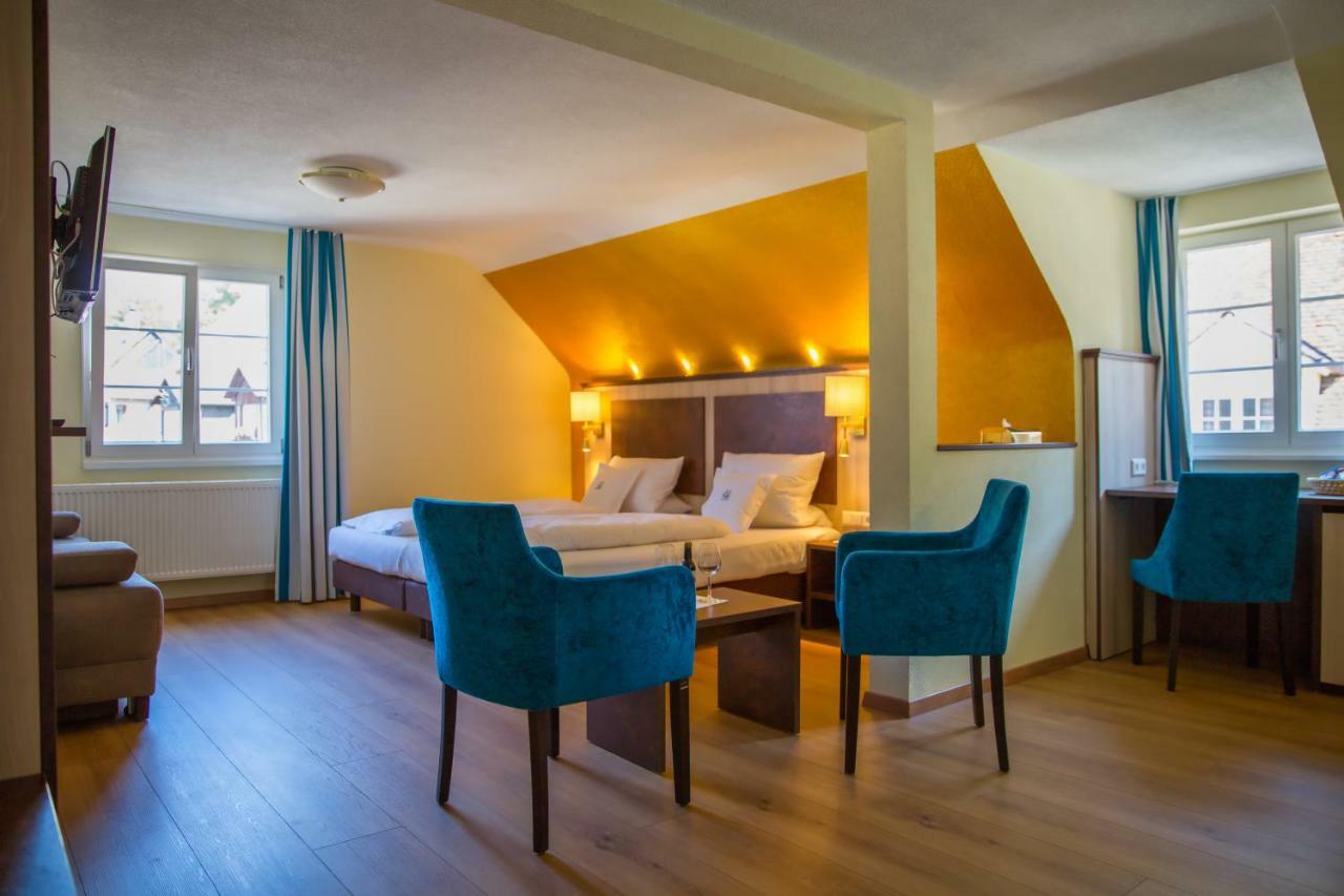 Hotel & Gaestehaus Seehof Meersburg Bagian luar foto